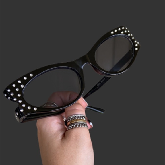 sunglasses black frame with clear crystals - Picture 13 of 14